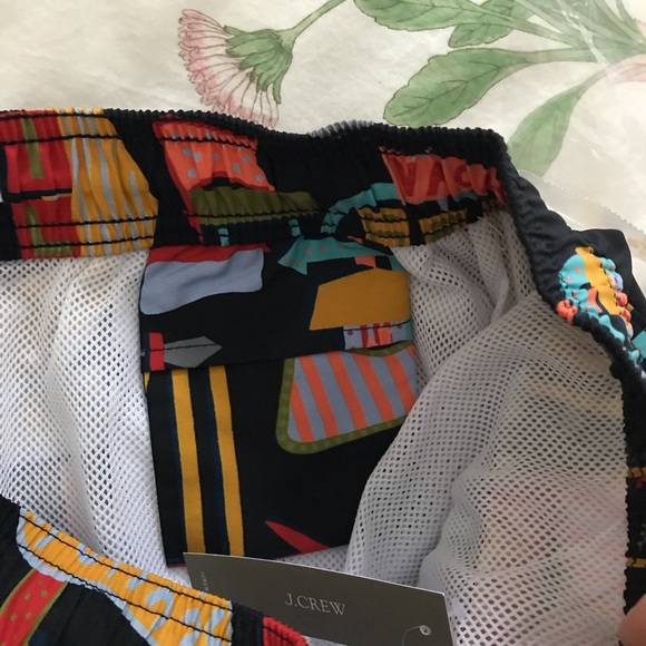 NWT J. Crew Liberty 6” Men’s Swim Trunks - Picture 9 of 9